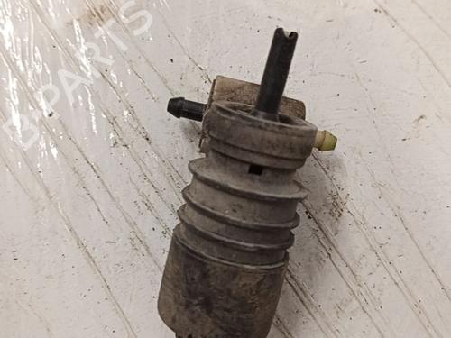 Used Washer pump Washer pump VW SHARAN (7M8, 7M9, 7M6) 1.9 TDI (110 hp) 39701819 39701819