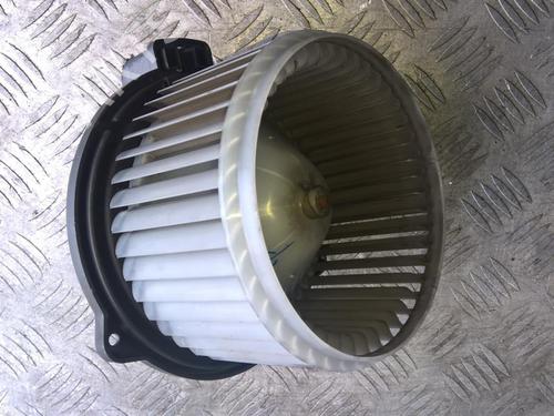 Motor da chauffage Motor da chauffage ROVER 75 I Tourer (RJ) 1.8 (120 hp) 35878758 35878758