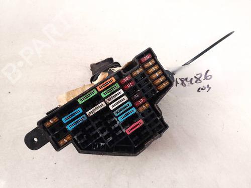 fuse-box-seat-leon-1p1-2005-2006-2007-2008-2009-2010-2011-2012-2013-32926840 main image