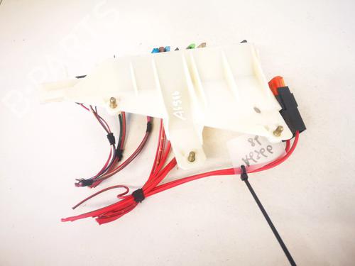 Fuse box BMW 5 (E39) 520 i | BP33074973E1 - Image 2