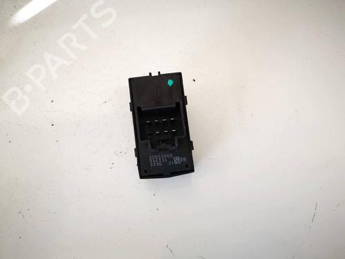 Switch CHEVROLET CRUZE Hatchback (J305) 1.4 | BP32560896I30