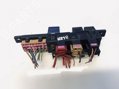 Fuse box AUDI A6 C5 (4B2, 4B4) 1.9 TDI | BP33089766E1 - Image 3