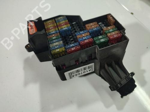 Used Fuse box Fuse box 32545487 32545487