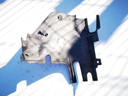 Used Underbody protection Underbody protection BMW X3 (E83) 2.0 d (150 hp) 35633991 35633991