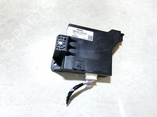 Used Electronic module Electronic module TOYOTA YARIS (_P9_) 1.33 VVT-i (NSP90_, NSP90R) (99 hp) 33062753 33062753
