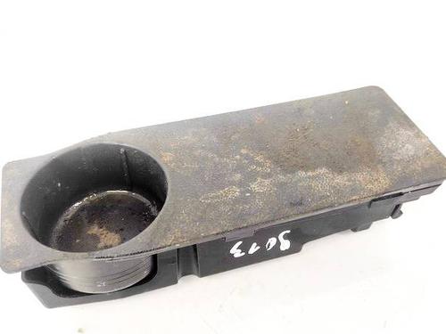 Suporte copos/Objectos Suporte copos/Objectos OPEL ZAFIRA / ZAFIRA FAMILY B (A05) 1.9 CDTI (M75) (120 hp) 35296478 35296478