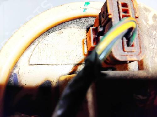 Fuel pump FORD TRANSIT Van (FA_ _) 2.2 TDCi | BP35213173M76 - Image 3