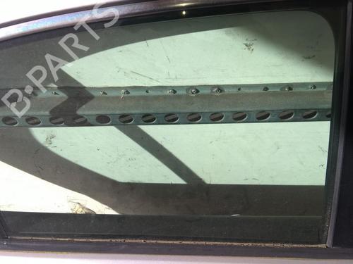 Used Rear right door window Rear right door window 35880002 35880002