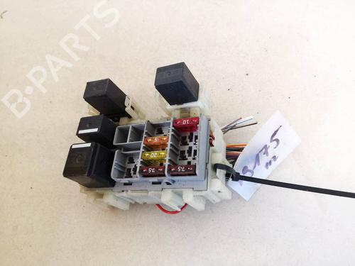 Used Fuse box Fuse box FORD GALAXY II (WA6) 1.8 TDCi (100 hp) 32945098 32945098