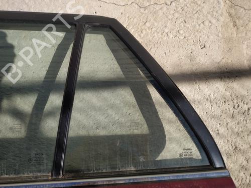 Panel rude bagtil venstre Panel rude bagtil venstre 35489755 35489755