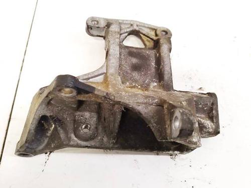 support-subaru-forester-sf_-1997-1998-1999-2000-2001-2002-32546375 main image