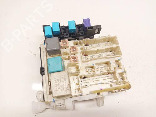 Used Fuse box Fuse box TOYOTA RAV 4 III (_A3_) 2.0 4WD (ACA30_, ACA30R) (152 hp) 33490172 33490172