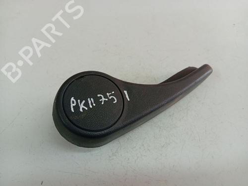 Used Interior handle Interior handle HYUNDAI i30 (FD) 1.6 CRDi (90 hp) 40275213 40275213
