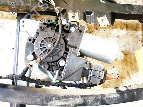 Used Right front window motor Right front window motor 35589911 35589911