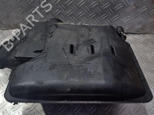 Used Air filter box Air filter box RENAULT SCÉNIC I MPV (JA0/1_, FA0_) 2.0 16V (JA1B, JA1D, JA0C) (139 hp) 35656365 35656365