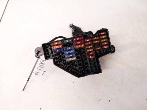 Used Fuse box VW PASSAT B6 (3C2) 2.0 TDI (140 hp) 32933283