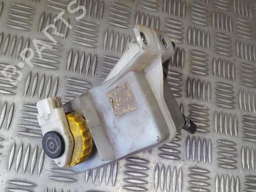 Used Brake fluid reservoir Brake fluid reservoir 35683571 35683571