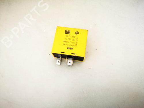 Used Electronic sensor Electronic sensor OPEL VECTRA B Estate (J96) 2.0 DTI 16V (F35) (101 hp) 32884923 32884923