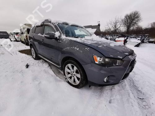 Brugte MITSUBISHI OUTLANDER II (CW_W) 2.2 DI-D 4WD (156 hp) 4442744