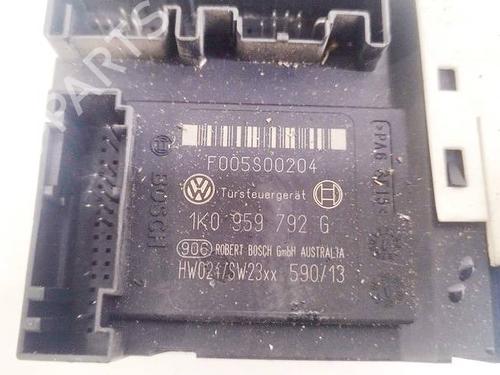 Right front window motor VW PASSAT B6 (3C2) 2.0 FSI | BP35177562E20 - Image 3
