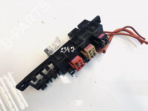 Fuse box VW PASSAT B5 Variant (3B5) 1.8 | BP33482039E1 - Image 3