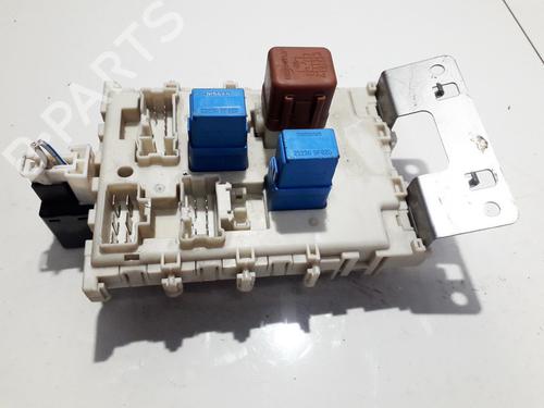Used Fuse box Fuse box NISSAN ALMERA TINO (V10) 2.2 dCi (115 hp) 33530002 33530002