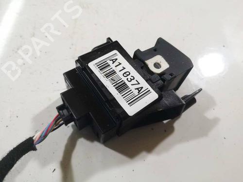 Used Switch Switch RENAULT LAGUNA III (BT0/1) 2.0 dCi GT (BT11, BT1E, BT1N) (178 hp) 32540643 32540643