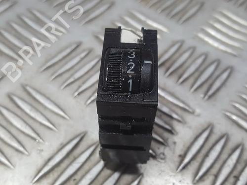 switch-toyota-rav-4-ii-_a2_-2000-2001-2002-2003-2004-2005-35694829 main image