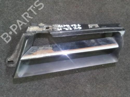 Used Grille Grille ALFA ROMEO 156 (932_) 2.0 16V T.SPARK (932A21__) (150 hp) 35664133 35664133