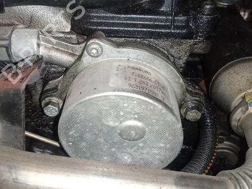 Vacuum pump CITROËN C5 I (DC_) 2.2 HDi (DC4HXB, DC4HXE) | BP35142559M80 - Image 2