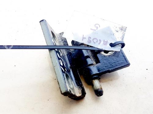 hingedoor-check-strap-volvo-s60-i-384-2000-2001-2002-2003-2004-2005-2006-2007-2008-2009-2010-33064123 main image