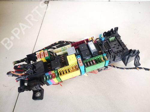 Used Fuse box Fuse box MERCEDES-BENZ B-CLASS Sports Tourer (W246, W242) B 180 CDI (246.200) (109 hp) 32953068 32953068