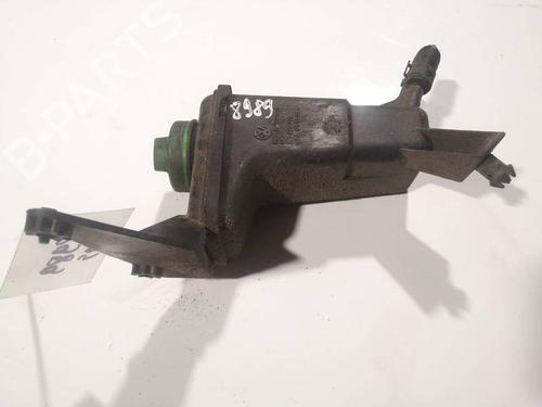 Used Power steering reservoir Power steering reservoir 35227101 35227101