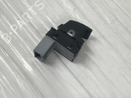 Switch VOLVO V50 (545) 2.0 D | BP40245628I30 - Image 3