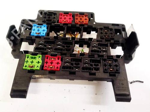 Used Fuse box Fuse box VW SHARAN (7M8, 7M9, 7M6) 1.9 TDI (130 hp) 32609968 32609968