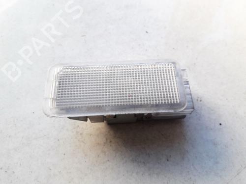 Plafoniera interna Plafoniera interna CITROËN C5 II (RC_) 1.6 HDi (RC8HZB) (109 hp) 35874055 35874055