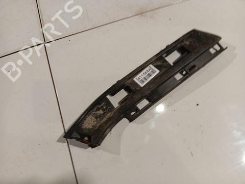 Soporte del paragolpes delantero Soporte del paragolpes delantero VW GOLF IV (1J1) 1.9 SDI (68 hp) 37512405 37512405