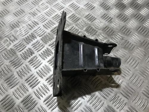 Used Front bumper bracket Front bumper bracket 35701368 35701368