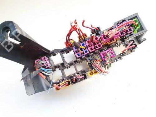 Fuse box AUDI A6 C5 (4B2, 4B4) 2.5 TDI quattro | BP32627913E1 - Image 3