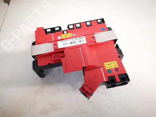 fuse-box-peugeot-boxer-van-2006-32947413 main image