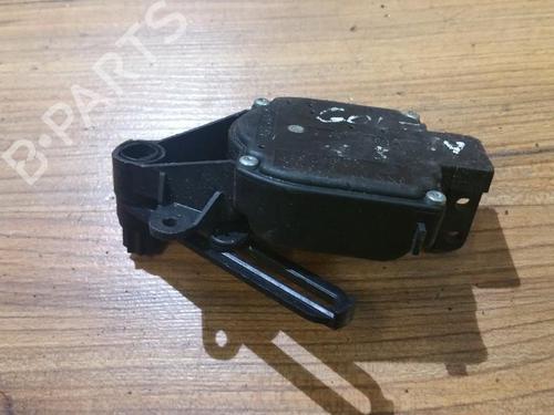 Used Electronic module Electronic module VW GOLF IV (1J1) 1.6 (100 hp) 33525568 33525568