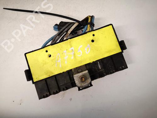 Fuse box PEUGEOT 407 (6D_) 2.0 HDi 135 (6DRHRH, 6DRHRE, 6DRHRG, 6DRHRJ) | BP32905917E1 - Image 3