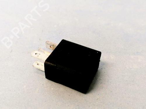 Used Electronic sensor Electronic sensor FIAT DOBLO MPV (119_, 223_) 1.9 D (223AXB1A) (63 hp) 33064358 33064358