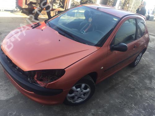 Used Parts PEUGEOT 206 Hatchback (2A/C)  1.4 i  4476758