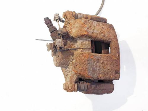 Used Left front brake caliper Left front brake caliper AUSTIN MAXI I Fastback 1750 (72 hp) 35053926 35053926