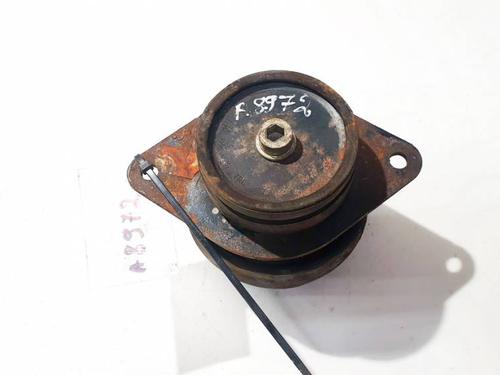 Used Engine mount Engine mount VW GOLF III (1H1) 1.9 TDI (90 hp) 32940431 32940431