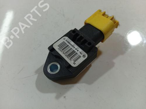 Used Electronic module Electronic module MERCEDES-BENZ B-CLASS Sports Tourer (W245) B 180 CDI (245.207) (109 hp) 32548289 32548289