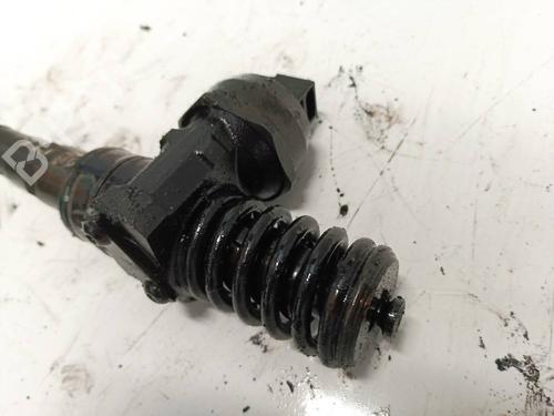 Injector SKODA FABIA II (542) 1.4 TDI | BP34981761M100 - Image 2