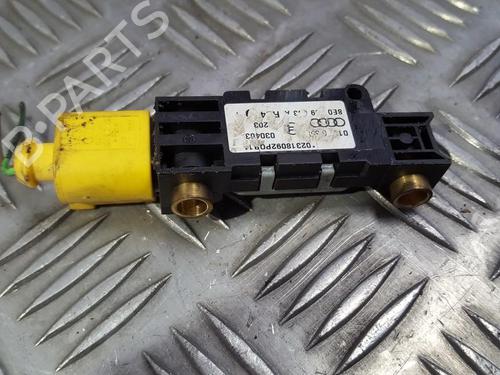 Used Electronic module Electronic module AUDI A4 B6 (8E2) 2.0 (130 hp) 33493045 33493045