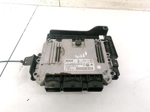 Used Engine control unit (ECU) Engine control unit (ECU) CITROËN C5 III (RD_) 1.6 HDi 110 (RD9HZC) (109 hp) 32904795 32904795
